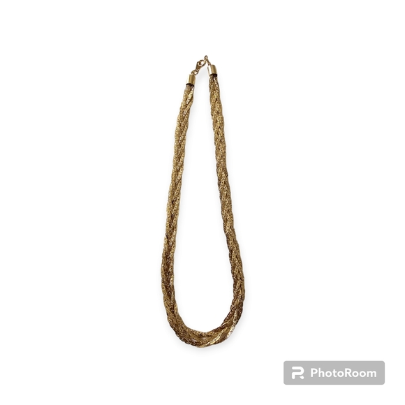 Vintage gold plated necklace like new 18" Made in Korea - Picture 3 of 17